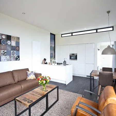 Luxurious Near The Veluwemeer *